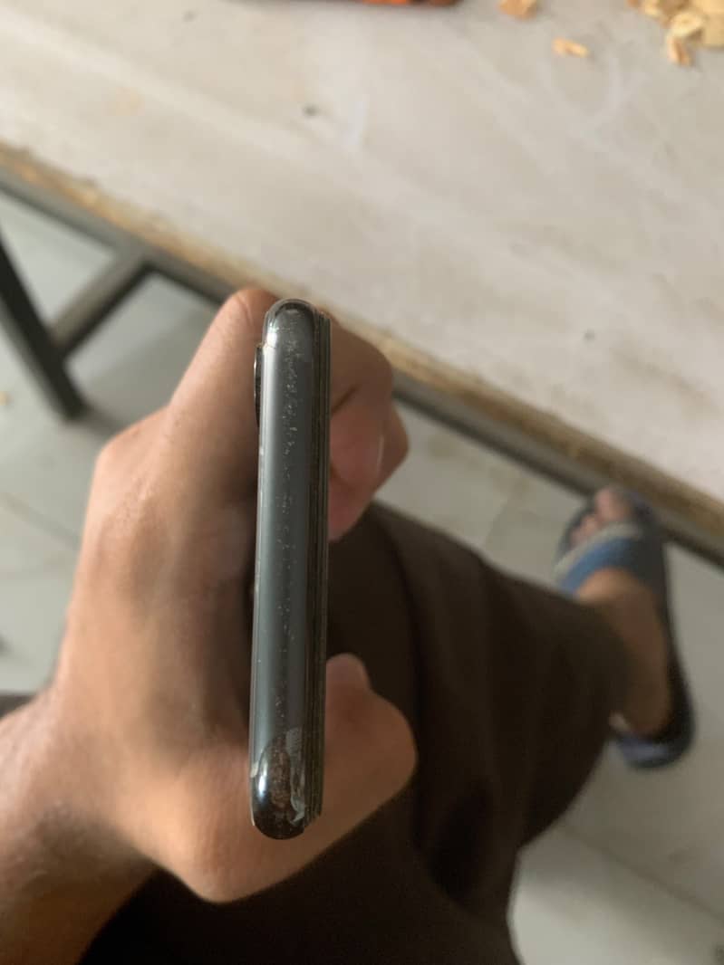 Apple iPhone X 2