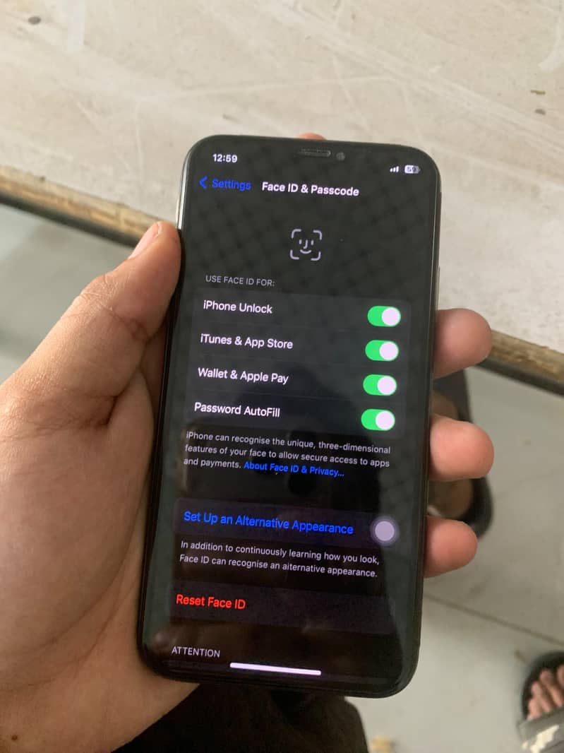 Apple iPhone X 6