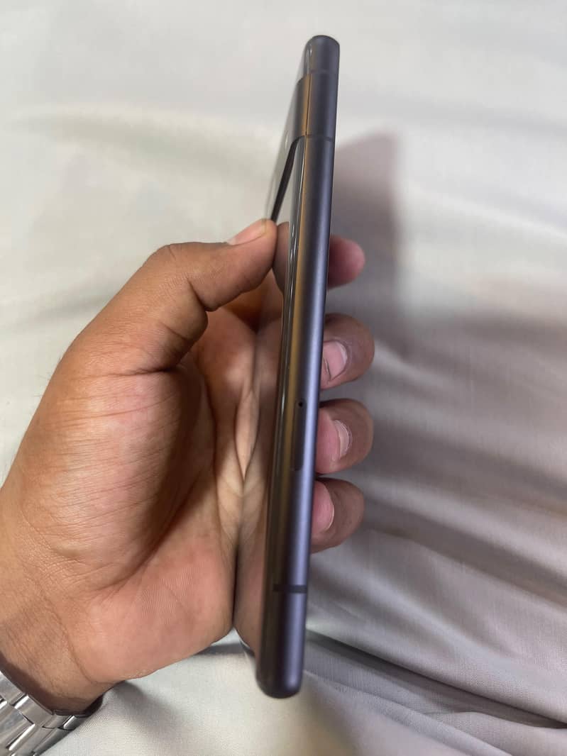 Google Pixel 7a 4