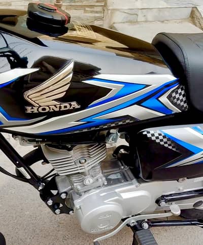 Honda CG 125 2025 Black LusSsh Febulus Gift For Honda Lovers!