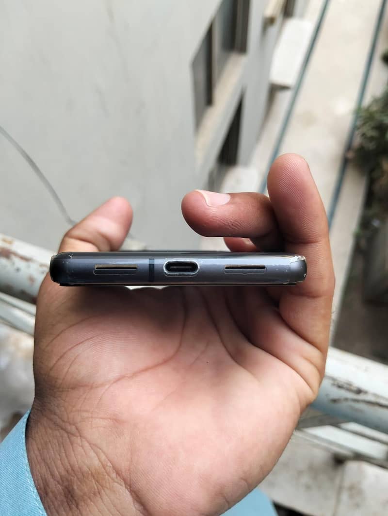 Google Pixel 7 3