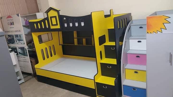 Triple bunk bed 2