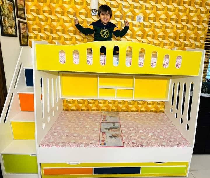 Triple bunk bed 4