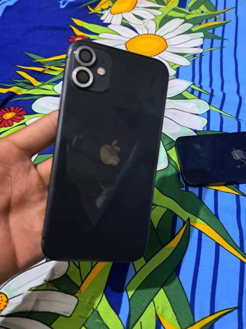 Apple iPhone 11 5