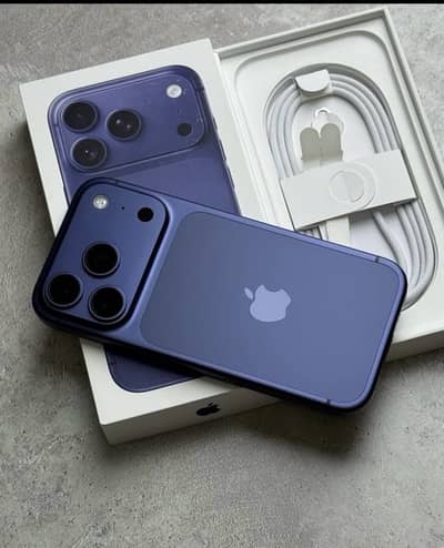 Apple iPhone 17 Pro Max JV 100% health 82 cycle