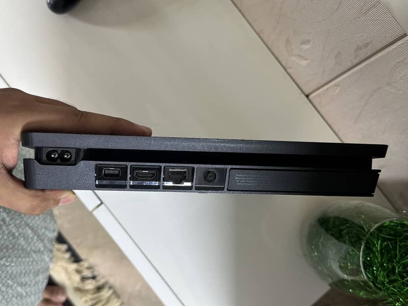 Ps4 Slim 1