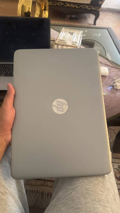HP EliteBook 840 G4 i5 7th Gen 8GB