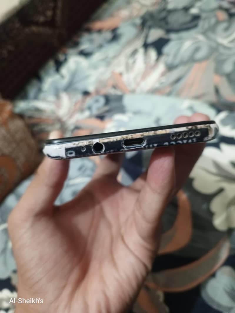 Infinix Note 8 1
