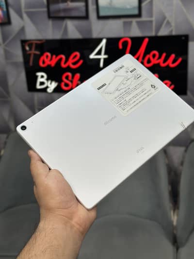 Docomo D-TAB 4GB 64GB mint condition high resolution display