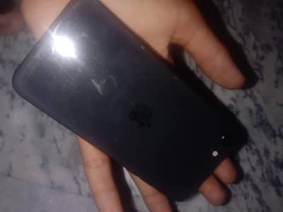 Apple iPhone SE