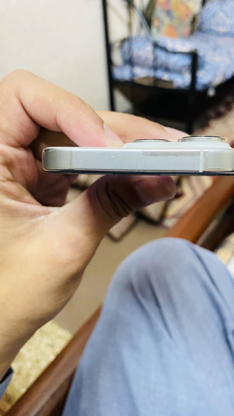 iPhone 16 pro 6