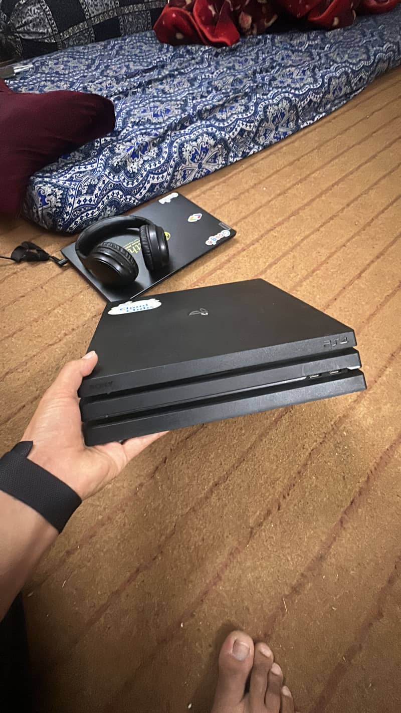 Ps 4 pro 6