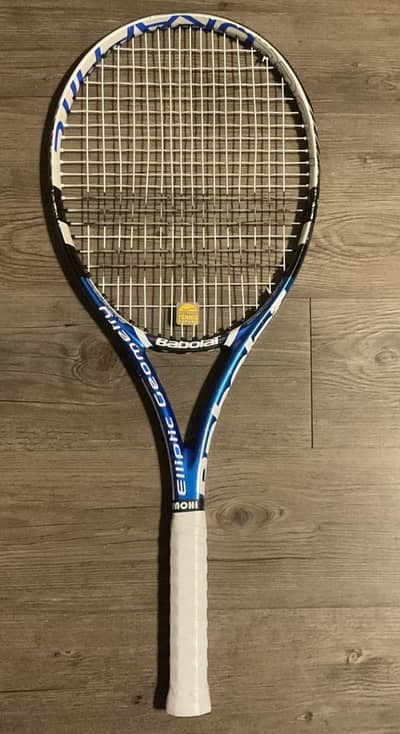 babolet E sense tennis racket