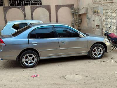 Honda Civic EXi 2004