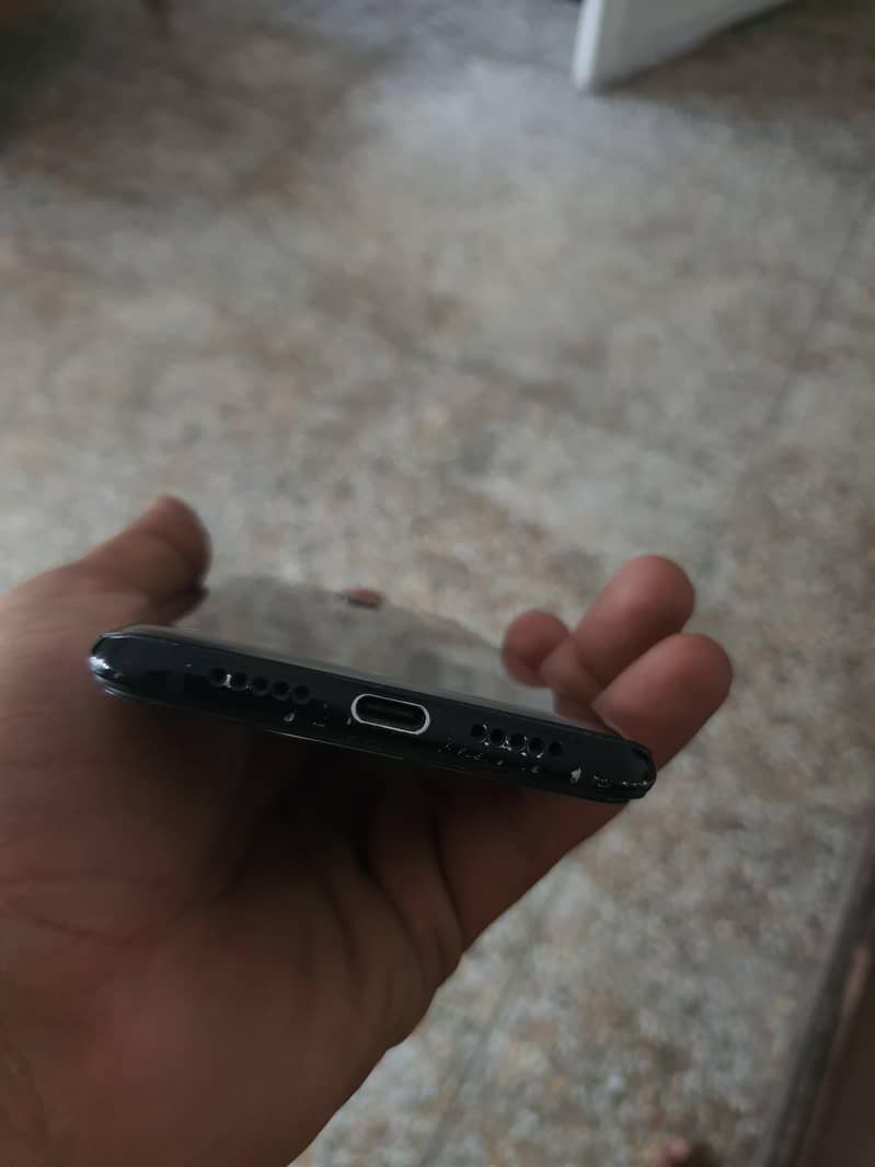 One Plus 6T 2