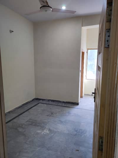 2 bed bachlor flat Availabile for rent
