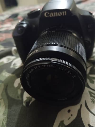 DSLR CAMERA CANON EOS