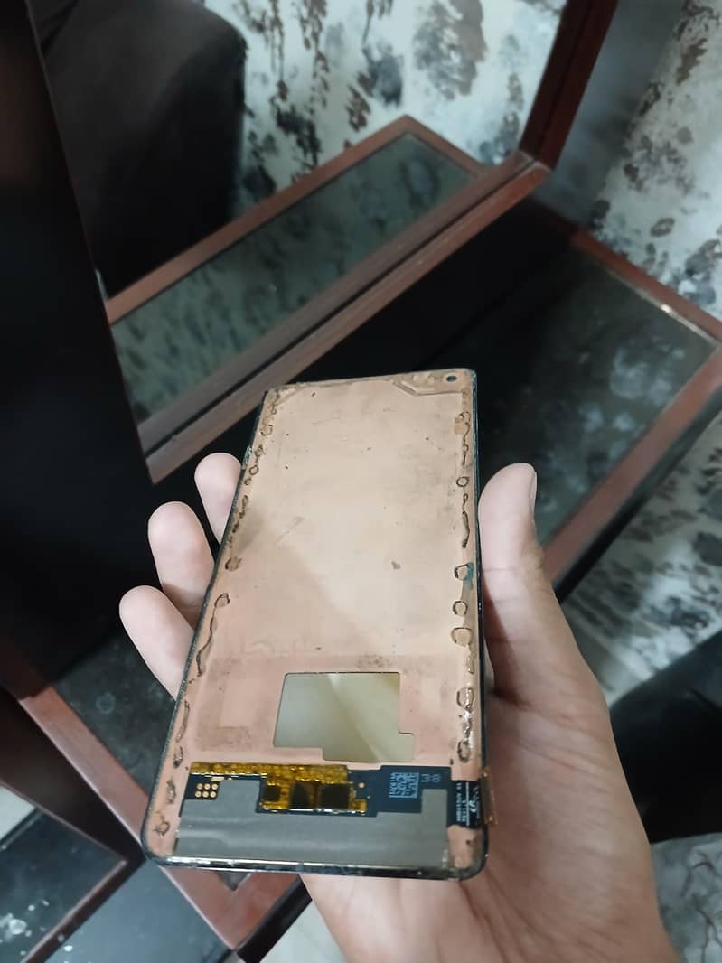 oneplus panel 1