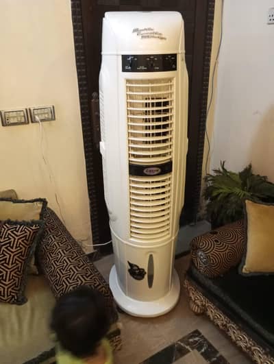 Tower air cooler (i-zone)