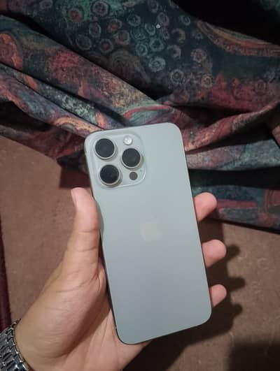 Iphone 15 pro max jv
