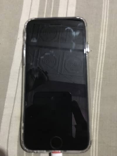 Apple iPhone SE