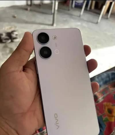 vivo y05 10 by 10 / 11 month warnty full box