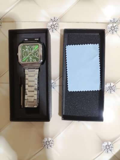 Dfarno watch available with box