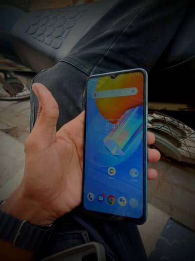 Vivo Y31 urgent need 4 128 Gb all ok
