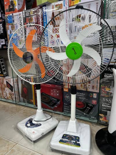 phlips rechargable fan 18inch( Ac) (dc) big battery 5 to 6 hour timing