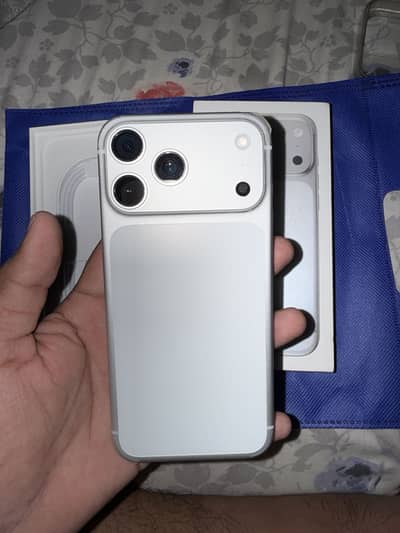 Apple iPhone 17 Pro Max