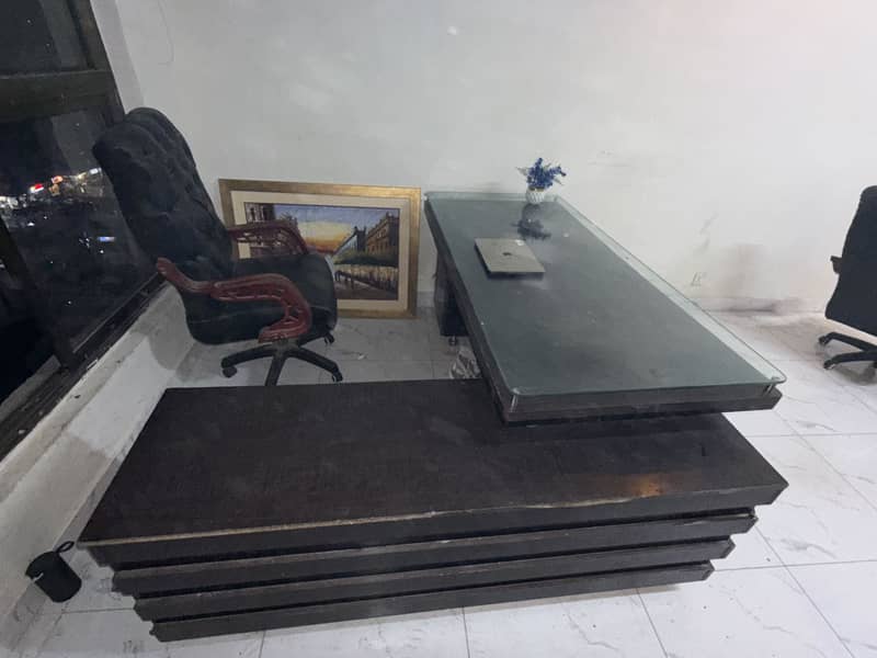 Executive room table 1