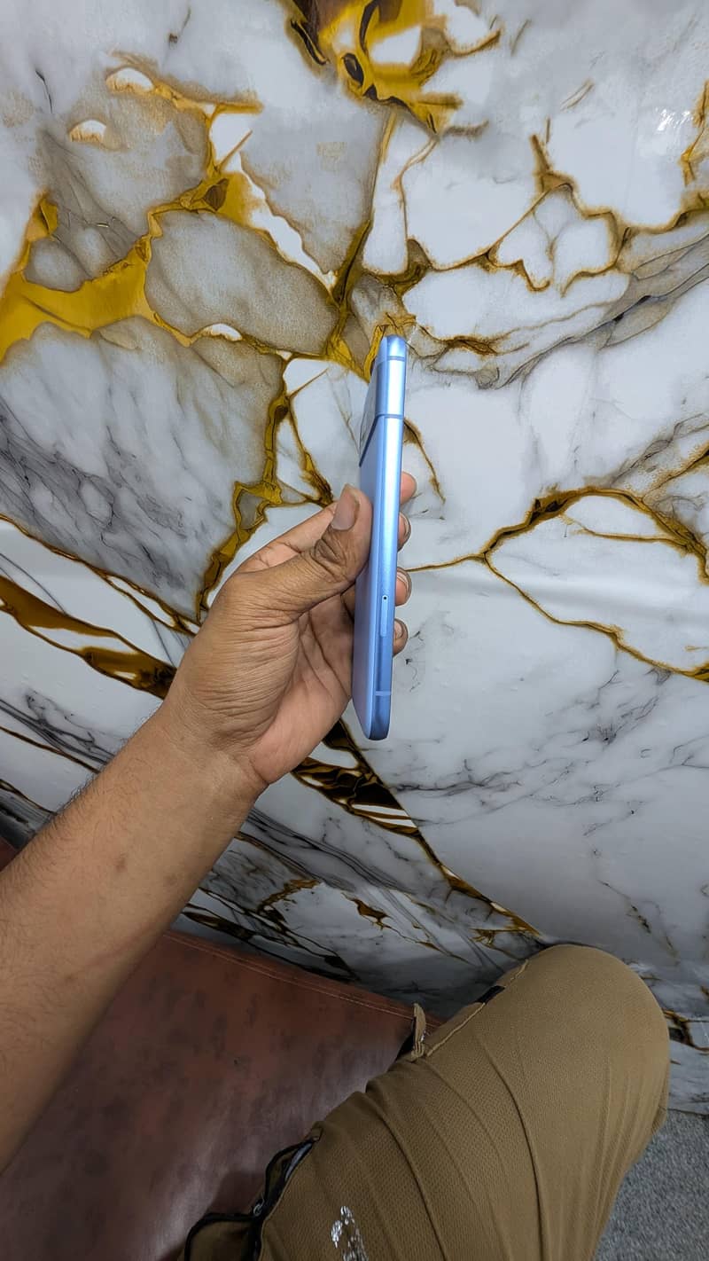 Google Pixel 8a 2