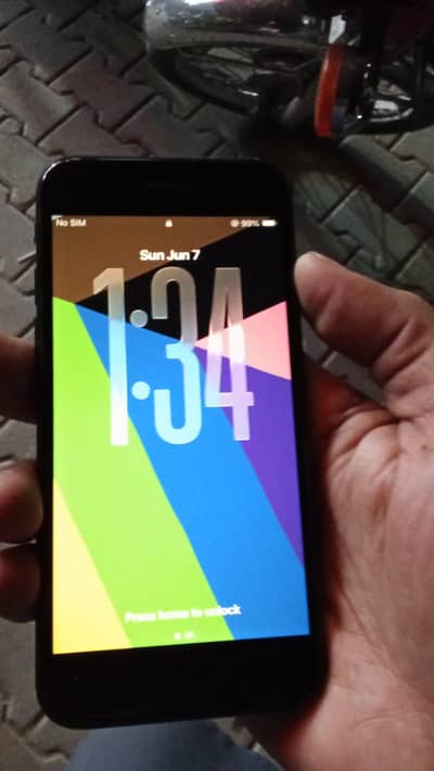 Apple iPhone SE 2020