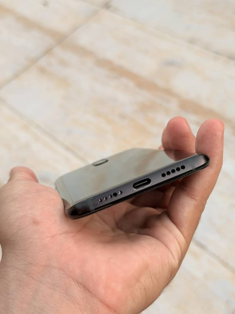 One Plus 6T 2