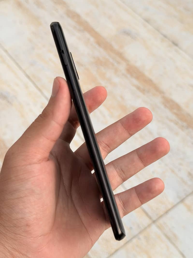 One Plus 6T 3