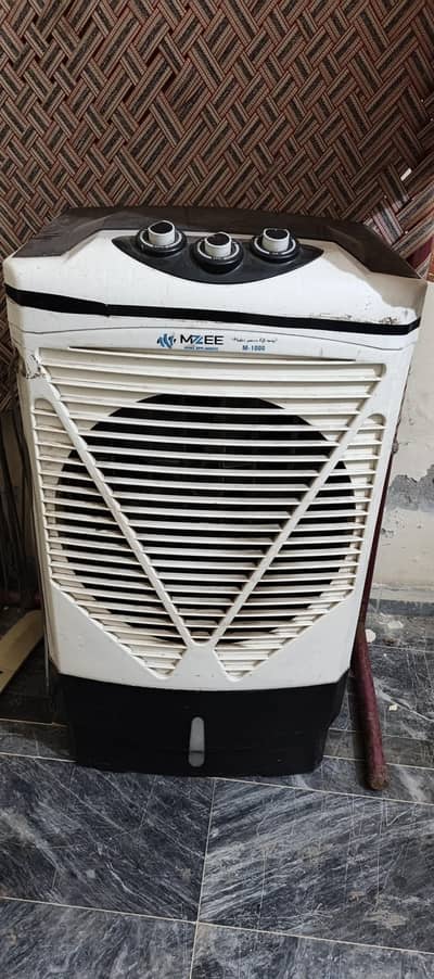 urgent sale karna hai good cooling paison ki zororat hai tubi abhi Sel