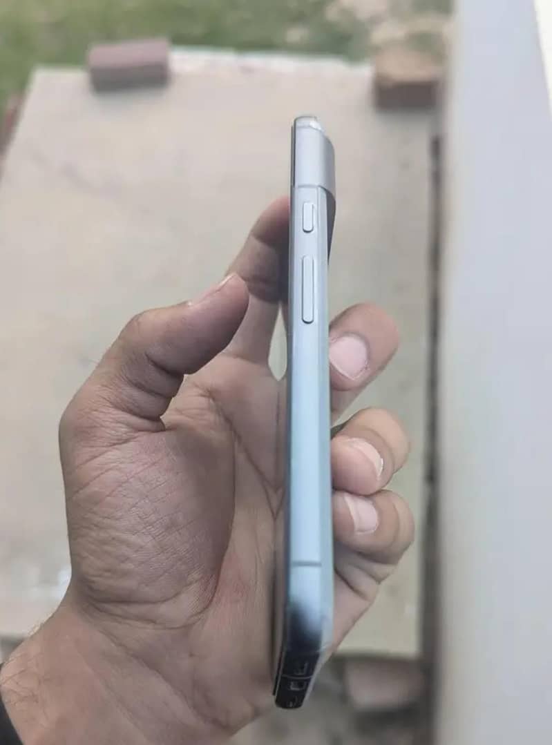 Google Pixel 8 1