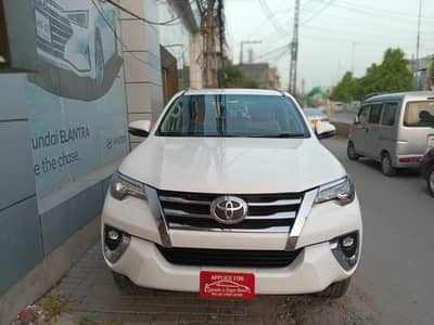 Toyota fortuner v 2,7