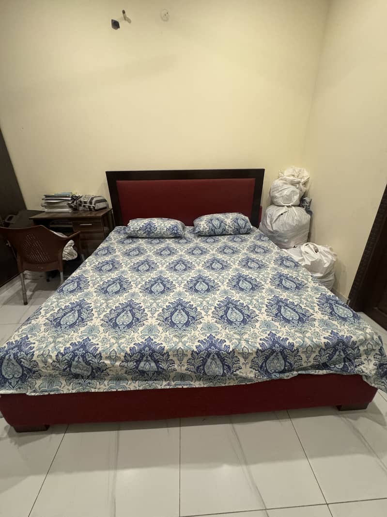 king size bed 3