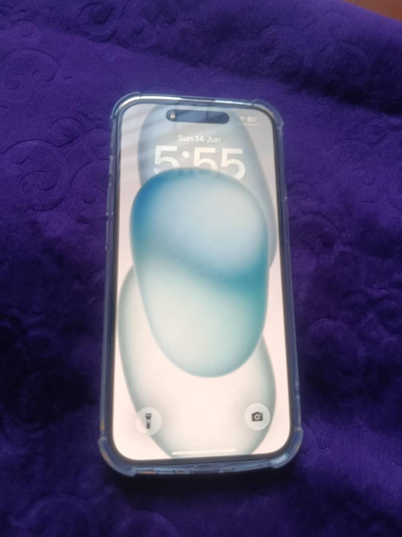 Apple iPhone 15 1