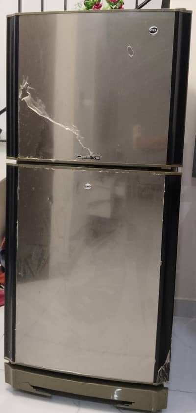 PEL double door fridge. . . . . . Good cooling