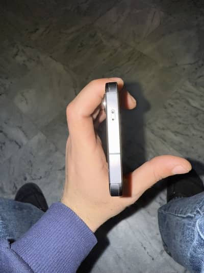 Samsung S24 with original box