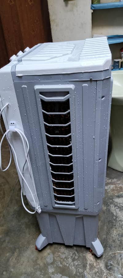 Smart Air Cooler Ac/Dc Inverter 1 year warranty