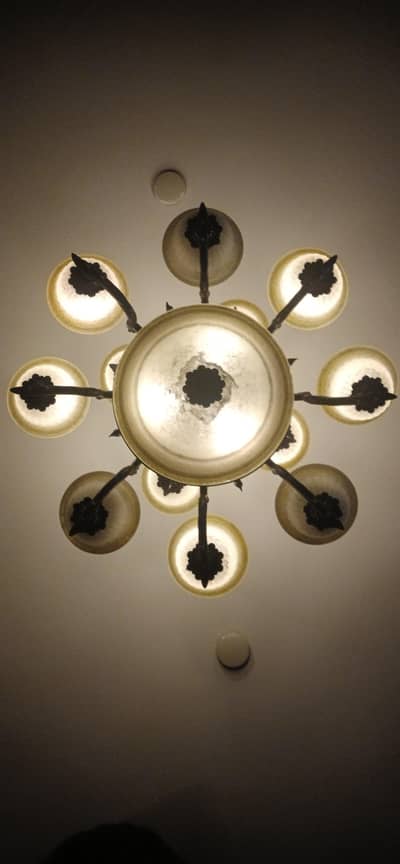 Fanous Good Quality & Condition