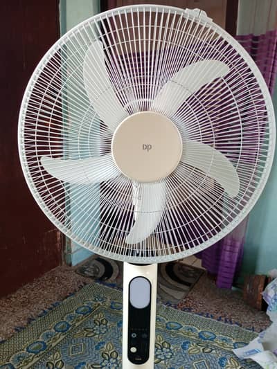 Rechargeable Fan 18 inch ( Used )