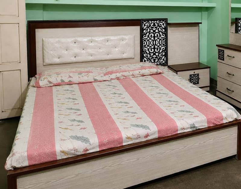 bed room set 0