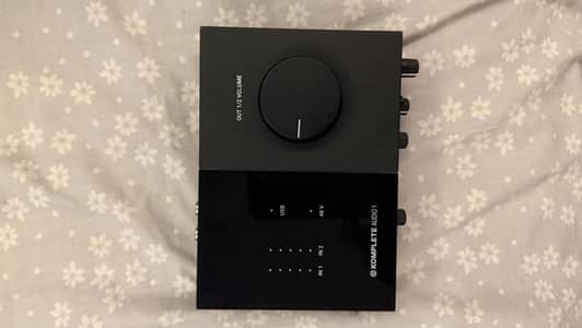 Native Instruments Komplete Audio 1