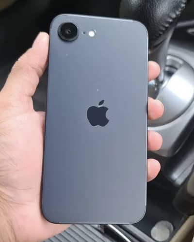Apple iPhone 16e Jh 128 with 10 months apple warranty