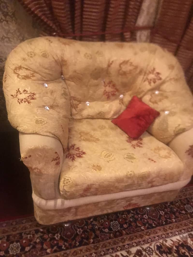 Sofa set for sell 0