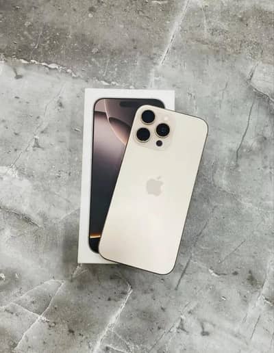 Apple iPhone 16 Pro Max